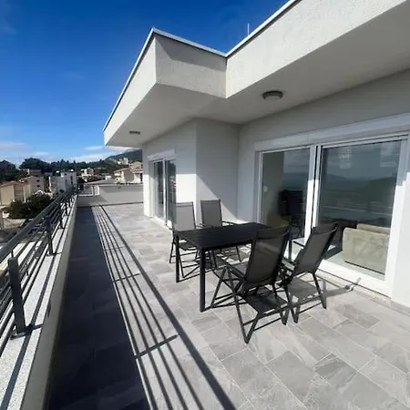 Luxury Penthouse In Makarska, Croatia *